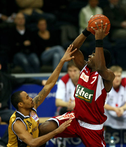 联赛依然拥 联赛依然拥