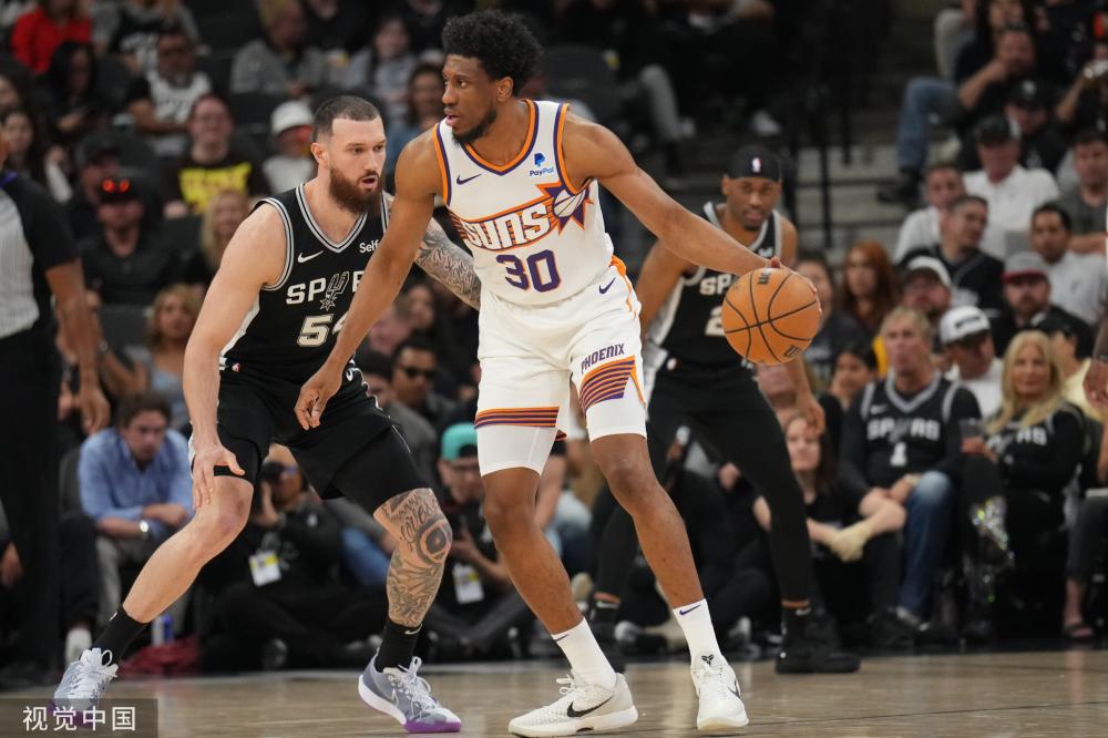 内部批评的 内部批评的