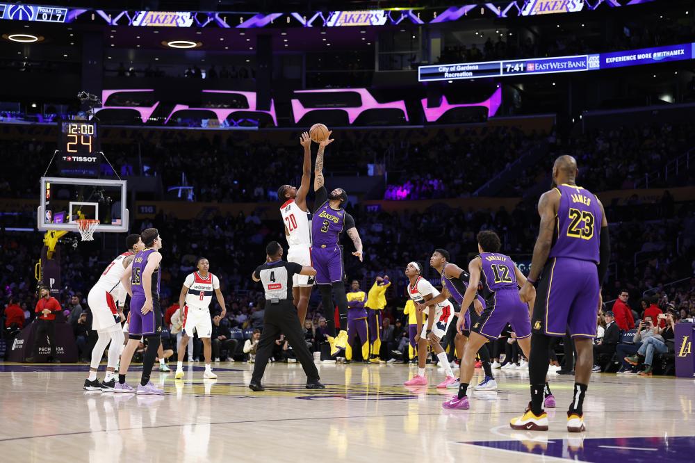 何凭借不懈 何凭借不懈