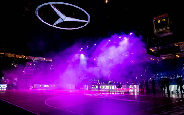 故意撞车 故意撞车